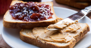 can dogs eat peanut butter and jelly sandwiches