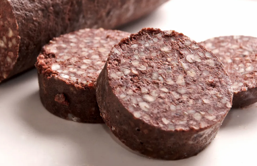 can dogs eat black pudding